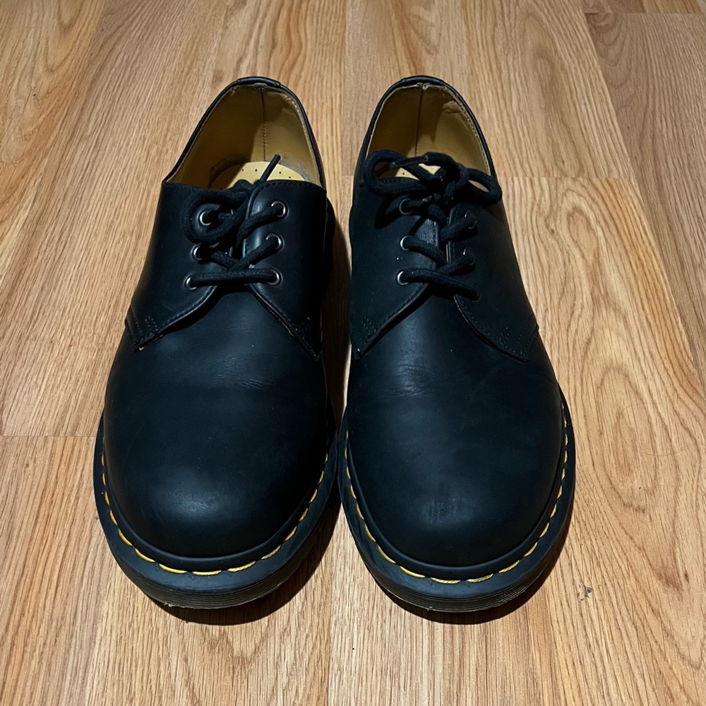 Dr. Martens 1461  the originals Mens Airwair shoes